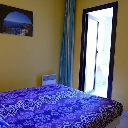 Coquet A Avec Piscine Partagee / 40 M² 칸느