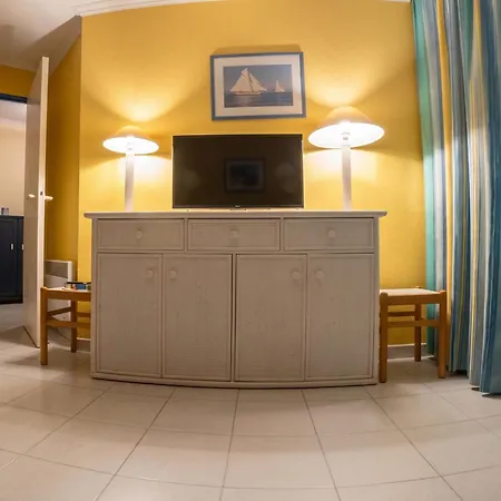 Coquet à Avec Piscine Partagée / 40 M² Appartamento Cannes